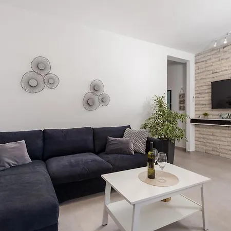 Belvedere Apartment
