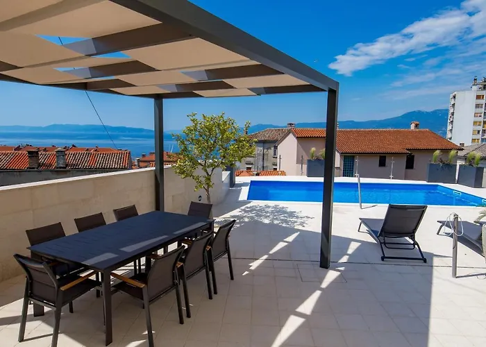 Belvedere Apartment *
